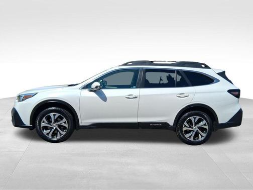 Crystal White Pearl 2020 Subaru Outback Limited
