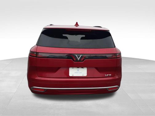 2024 VinFast VF 9 Plus