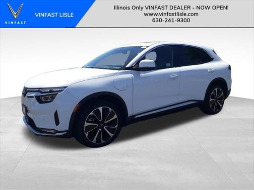 2025 VinFast VF 8 Plus