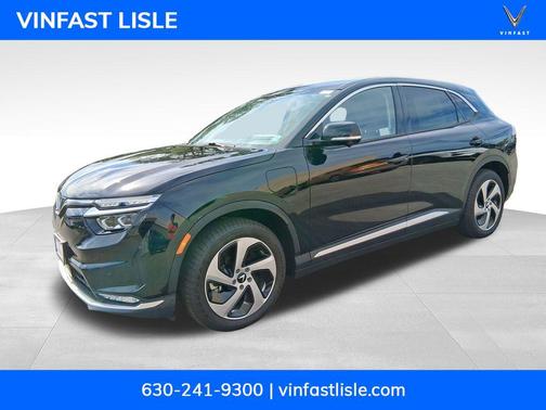 Jet Black 2025 VinFast VF 8 Eco
