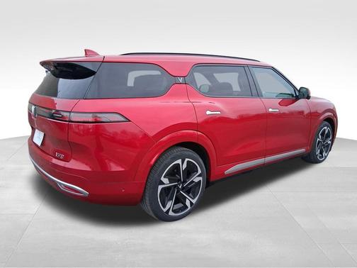 2024 VinFast VF 9 Plus