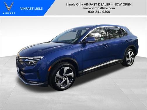 2025 VinFast VF 8 Eco