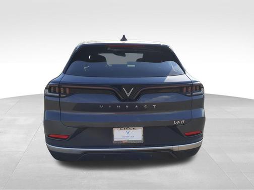 2023 VinFast VF 8 Plus
