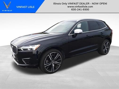2019 Volvo XC60 Recharge Plug-In Hybrid T8 R-Design