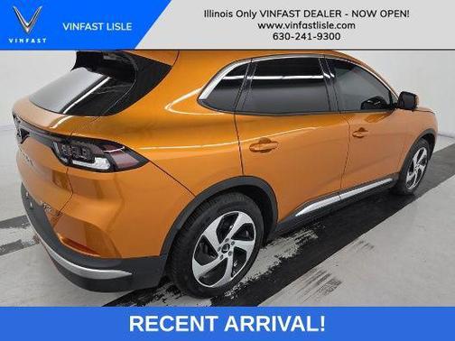 2023 VinFast VF 8 Eco