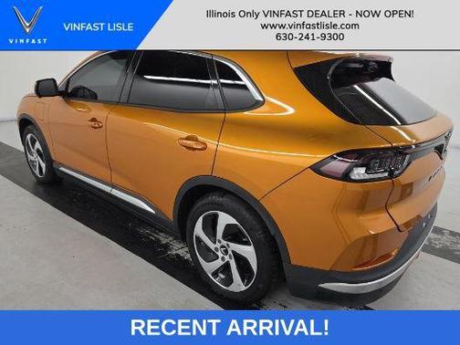2023 VinFast VF 8 Eco