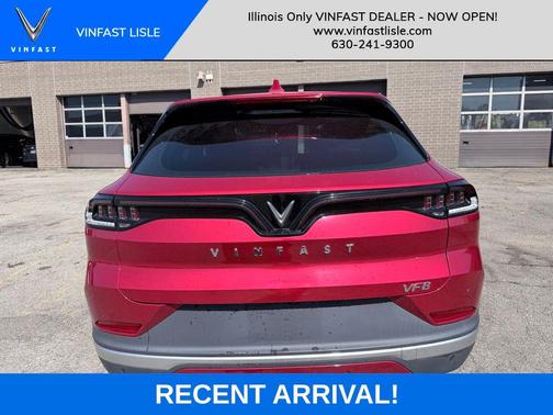 2023 VinFast VF 8 Plus