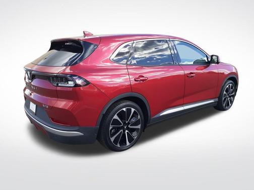 2023 VinFast VF 8 Plus