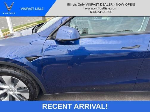 2022 Tesla Model Y Long Range Dual Motor All-Wheel Drive