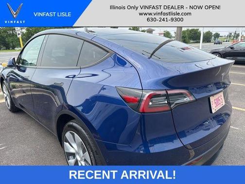 2022 Tesla Model Y Long Range Dual Motor All-Wheel Drive