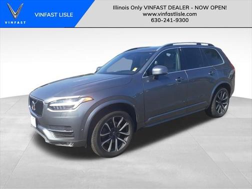 2018 Volvo XC90 T6 Momentum