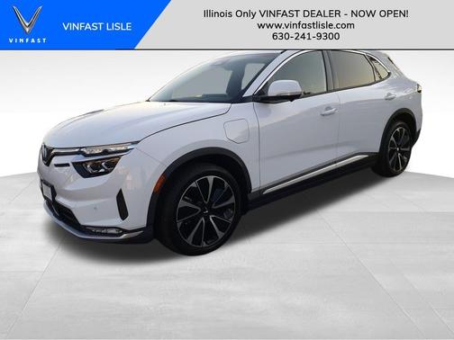 2025 VinFast VF 8 Plus