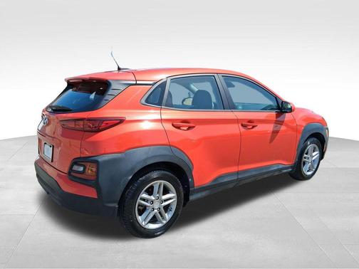 Sunset Orange 2020 Hyundai KONA SE