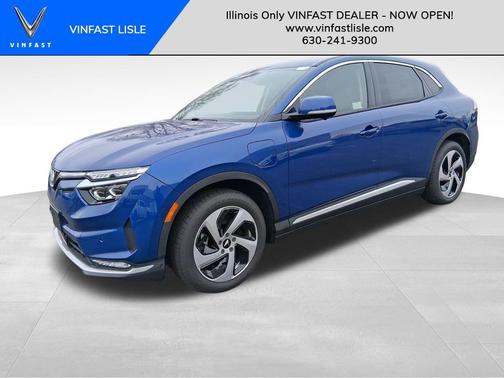 2025 VinFast VF 8 Eco