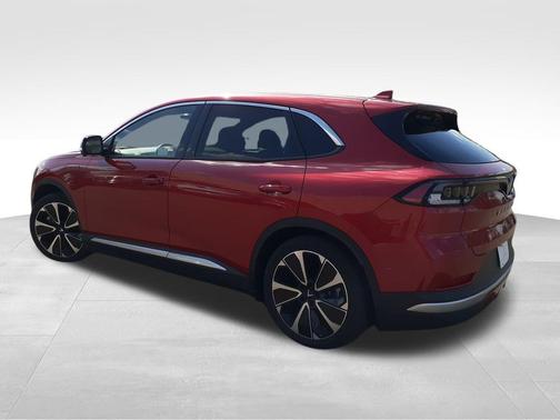 2023 VinFast VF 8 Plus