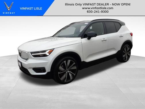 2021 Volvo XC40 Recharge Pure Electric P8