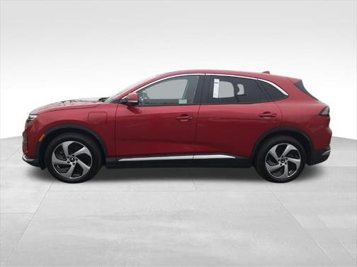 2025 VinFast VF 8 Eco