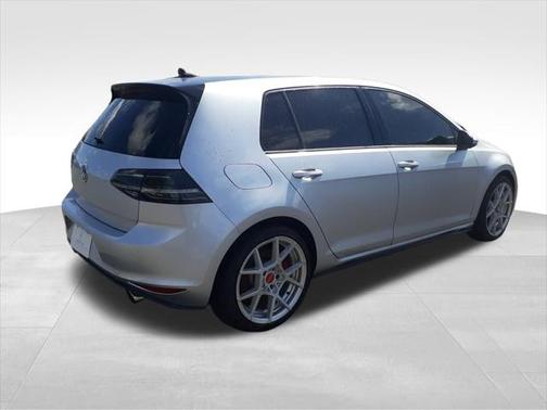 2015 Volkswagen Golf GTI 2.0T Autobahn w/Performance Package 4-Door