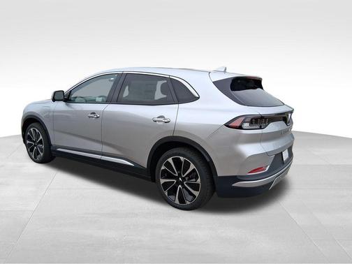 De Sat Silver Metallic 2025 VinFast VF 8 Plus