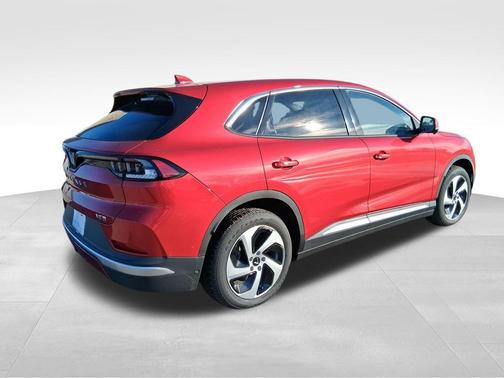 2025 VinFast VF 8 Eco