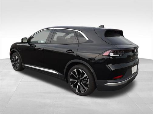 2023 VinFast VF 8 Plus