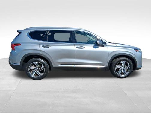 Shimmering Silver 2022 Hyundai SANTA FE SEL 2.4