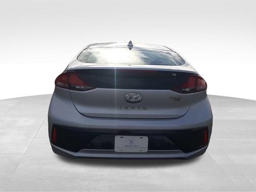 2018 Hyundai IONIQ Hybrid Blue