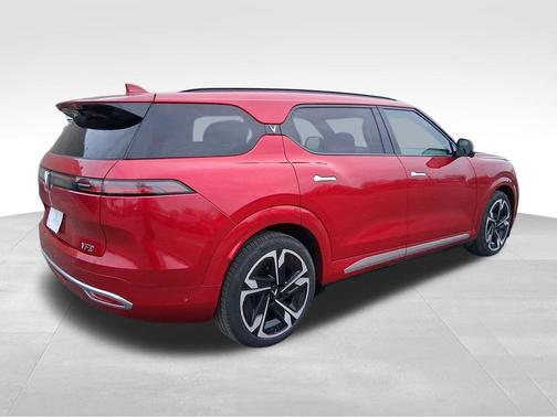 2024 VinFast VF 9 Plus