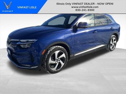 2025 VinFast VF 8 Eco