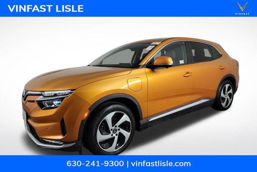 Sunset Orange Metallic 2023 VinFast VF 8 Eco