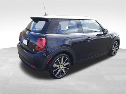 2022 MINI Hardtop Cooper S