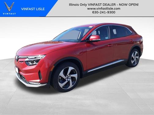 2025 VinFast VF 8 Eco