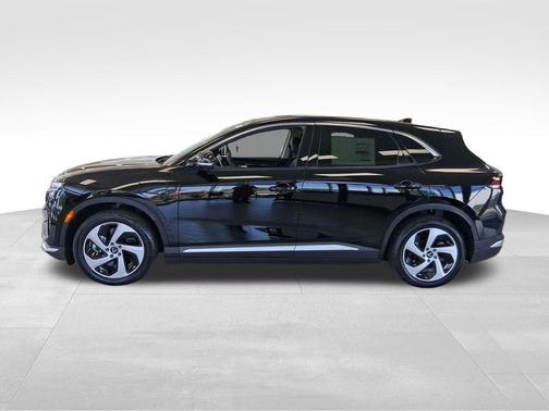 Jet Black 2025 VinFast VF 8 Eco