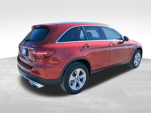 2017 Mercedes-Benz GLC 300 4MATIC