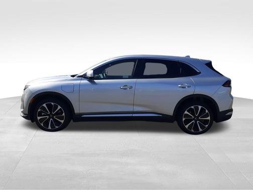 2025 VinFast VF 8 Plus
