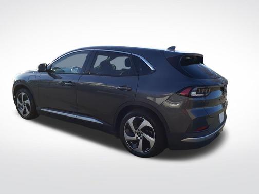 2023 VinFast VF 8 Eco