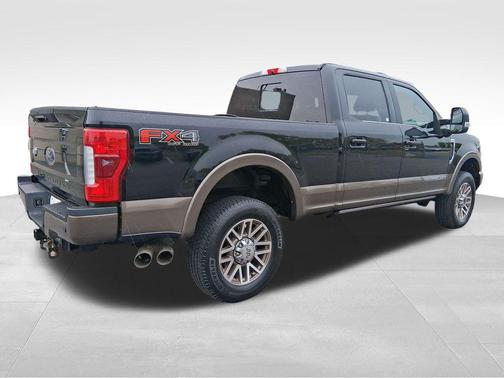 Shadow Black 2017 Ford F-250 King Ranch