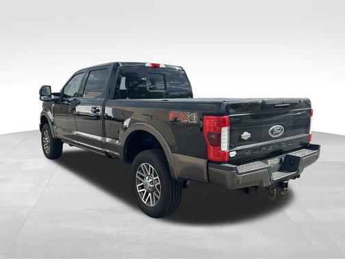 Shadow Black 2017 Ford F-250 King Ranch