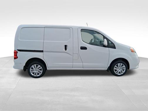 2020 Nissan NV200 SV