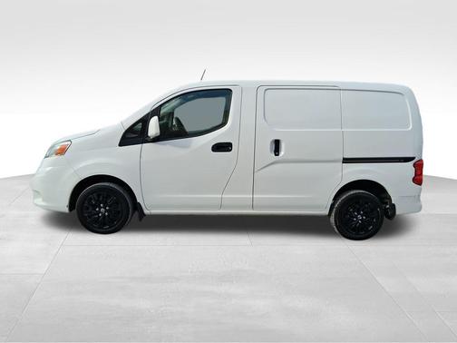 2020 Nissan NV200 SV