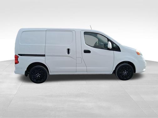 2020 Nissan NV200 SV