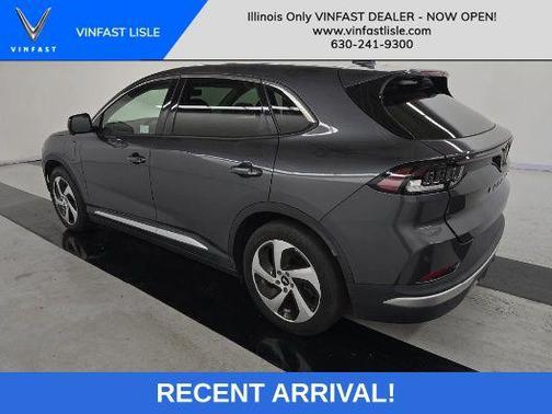 2023 VinFast VF 8 Eco