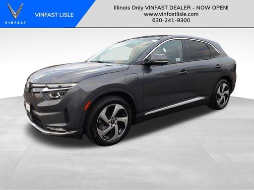 2023 VinFast VF 8 Eco