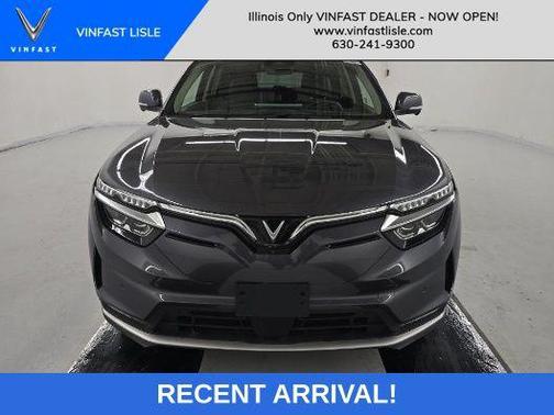 2023 VinFast VF 8 Eco