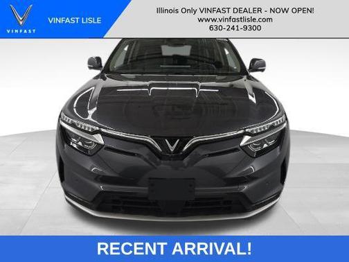 2023 VinFast VF 8 Eco