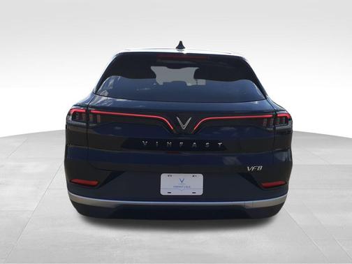 2023 VinFast VF 8 Plus