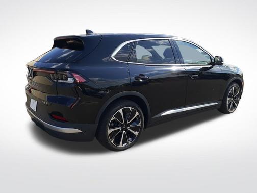 2023 VinFast VF 8 Plus