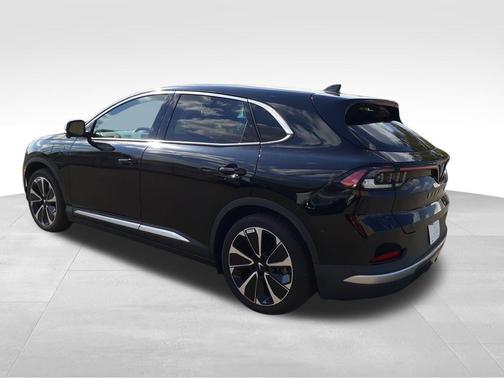2023 VinFast VF 8 Plus