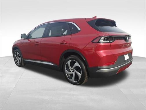 2025 VinFast VF 8 Eco