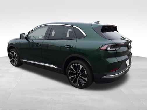 2025 VinFast VF 8 Plus